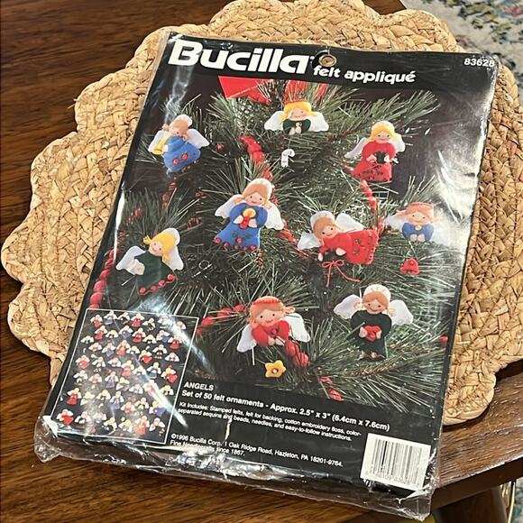 Vintage 1996 Bucilla Felt Appliqué Angels Set of 50 Ornaments Christmas Kit - Picture 1 of 13